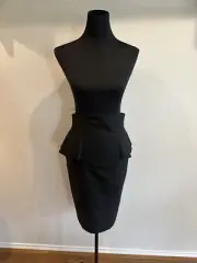 STUNNING LADIES CUE PEPLUM PENCIL SKIRT PIN STRIPE BNTW SIZE 8 BLACK HIGH WAIST