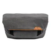 Peak Design Field Pouch V2- Charcoal