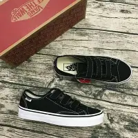 在飛比找Yahoo!奇摩拍賣優惠-Vans style 23v 帆布鞋 魔鬼氈 板鞋 休閒鞋 