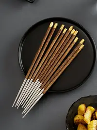 在飛比找樂天市場購物網優惠-onlycook高檔筷子套裝雞翅木家用木筷餐具日式木頭不銹鋼
