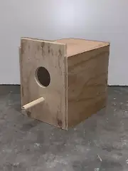 parakeet nesting box Breeders nest box 8x7x5 (Outside Cage)