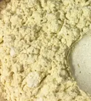 10g LEMON MICA COLOUR - powder dye for soap and craft making 10 grams.FREE POST