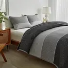 Quilt Set Full Queen Size 3Pcs Grey and White Reversible Bedspread Brushed Micro