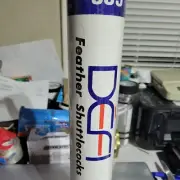 DEFI 12 FEATHER SHUTTLECOCKS NEW