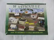 Bachmann Plasticville O/O-27 & S Scale Firehouse Fire Station w/ Trucks #45610