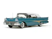 1958 Ford Fairlane 500 SILVERSTONE BLUE 1:18 SunStar 5282