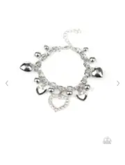 Paparazzi - Beautifully Big-Hearted - white Rhinestone