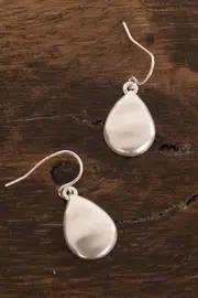 Mini Metal Teardrop Hook Earring--ADO-AEC-0307