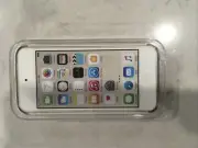 Apple iPod MKH02LL/A touch 6th Generation Gold (16GB)