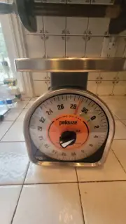 Rubbermaid Pelouze 32oz x 1/4 oz Portion Control Scale Model #Y32R