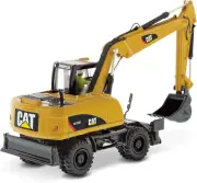 1:50 Caterpillar M316D Wheel Excavator – Core Classics Series 85171C