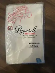 NIP Vintage Red Label Pepperell Muslin Pillowcases 2 WHITE 42X36