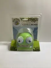 NEW ZOO TUNES COMPACT PORTABLE BLUETOOTH STEREO SPEAKER- Freddy The Frog