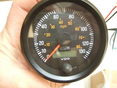 FREIGHTLINER ATY113773 VDO SPEEDOMETER-PRIMARY MATRIC-12 VOLT-FOR 3-5/8" HOLE