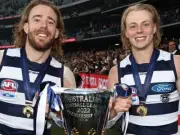 2022 Geelong cats premiers team photo, afl football,Sydney swans,champions,books