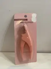 New Sealed Sassy Chic Acrylic Nail Clippers