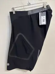 Assos Tactica Cargo Shorts T3 - black series- Men's size Medium - New with tags