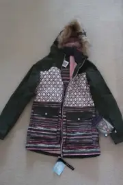 CRANE SIZE 14/LADIES 14 SKI JACKET (NEW WITH TAGS)