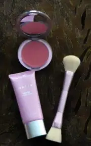 MALLY Trio Vaca Day 1 brush- tinted foundation (tan/rich) - Blush -NIB