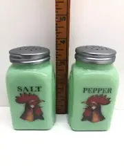 New JADEITE Green Glass Arch ROOSTER SALT & PEPPER Shakers