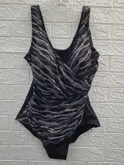 New Miraclesuit 1 Piece Swimsuit Oceanus Size 20W