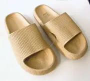Cloud Slides Pillow Slippers - Women's Large (9-10) Beige