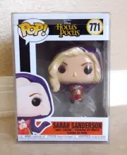 Funko Pop! Disney Hocus Pocus Sarah Sanderson Flying #771 Halloween + Protector