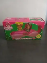 1984 Kenner Rose Petal Place Rose Petal Roadster Vehicle NIB Rare