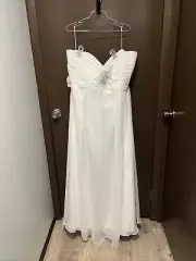 Size 30 Romantic Gowns Aphrodite White Wedding Dress Bridal Sleeveless Strapless