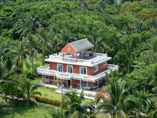 巴坦群島潛水旅館Dive Batanes Lodge