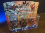 Skylanders Giants Scorpion Striker Battle Pack w/ Zap Catapult Hot Dog RARR VTG!