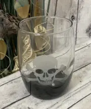 HALLOWEEN ETCHED SKULL & CROSSBONE DOUBLE OLD FASHIONED WHISKEY GLASS
