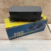 PIKO MODELLBAHN 5/127-625, Closed Goods Wagon, HO GAUGE, Vintage Model, boxed