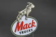 MACK FUEL INECTOR LINE MACK 25114747 - TUBE, NOZZLE FUEL INLET-E