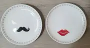 Oleg Cassini Kiss And Tell Appetizer Plates Lips & Moustache NWT Cute 5" Set