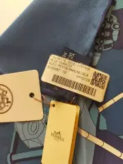 Hermes Scarf RARE Pochette Carre MEGA CHARIOT Gavroche