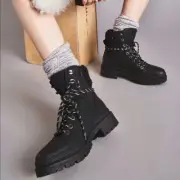 Steve Madden Keystone Boots 9 Black Leather Hiker Combat Lace Up Faux Fur