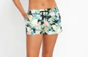 Volcom Shady Beach Boardshorts , XS