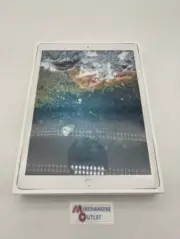Apple iPad Pro 12.9-inch (2nd generation) A1670 256 GB, Wi-Fi, 12.9 in - Silver