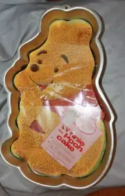 Wilton Winnie the Poo Cake Pan Vintage New