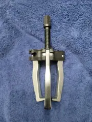 New Stanley 5 Ton 3 / 2 jaw Ratcheting puller