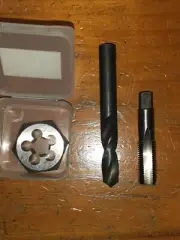 Pipe BSP NPT BSPT 1/8" 1/4" 3/8"" 1/2" RH HSS Hand Tap and HSS die nut+Drill set