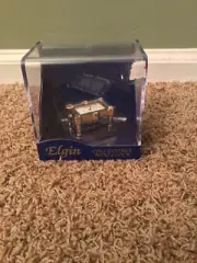 Elgin Quartz Mini Pool Table Collectible Mini Clock