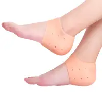 在飛比找momo購物網優惠-【小麥購物】矽膠套 護足套(腳跟墊 後跟貼 透氣 保濕 腳跟