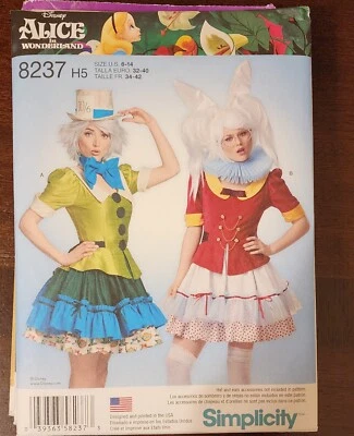 Sewing Pattern Simplicity 8237 Costume Cosplay 6-14 Alice In Wonderland Disney