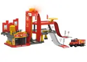 72219 2020 my world Fire Station w/ lights & sound