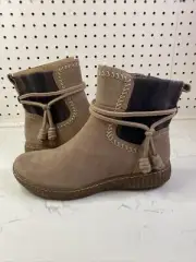 Clarks Women's Caroline Lily Mid Calf Boot - Size 7.5 NWB