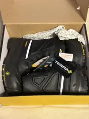 NEW Terra Crossbow Black Safety Toe Boots Size 1 1 Winter Work or Play -76 F