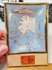 vintage Alaska glass ashtray w original souvenir box, lots of old town names