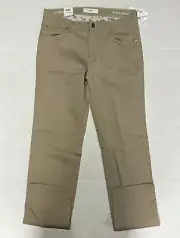 NWT $198 BRAX Cadiz Men's 32x34 Ultra Light Straight Fit Stretch Tan Chino Pants